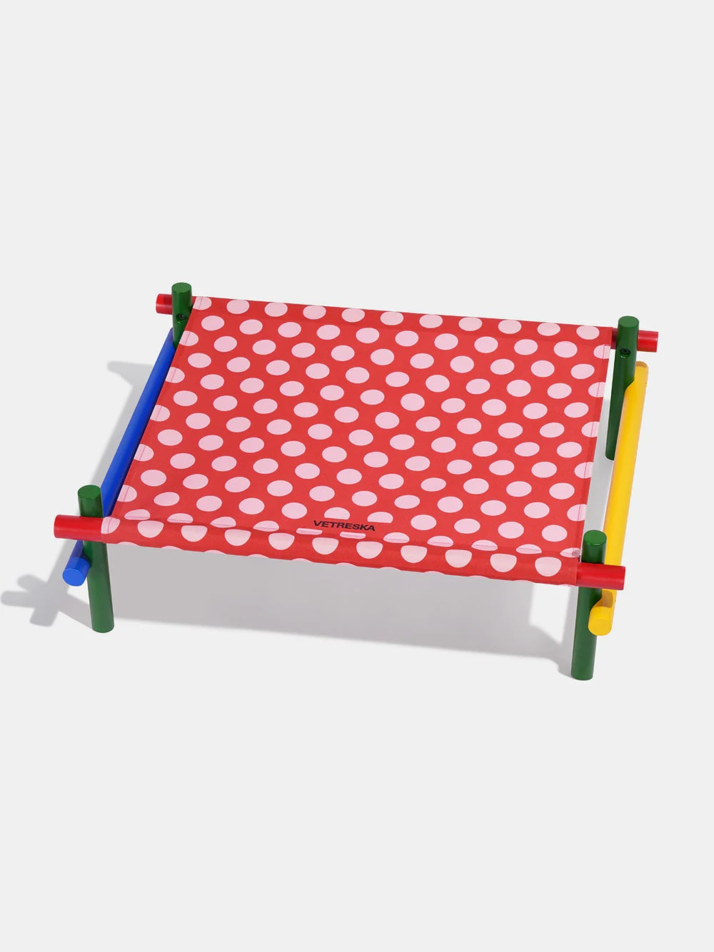 VETRESKA CHROMA ELEVATED PET BED -RED