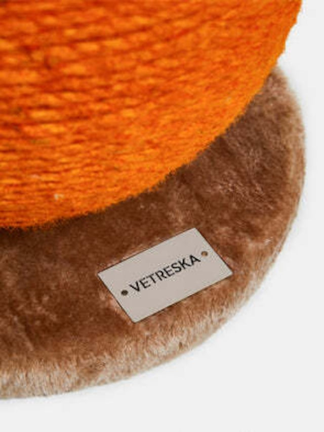 VETRESKA TANGERINE CAT SCRATCHING BALL